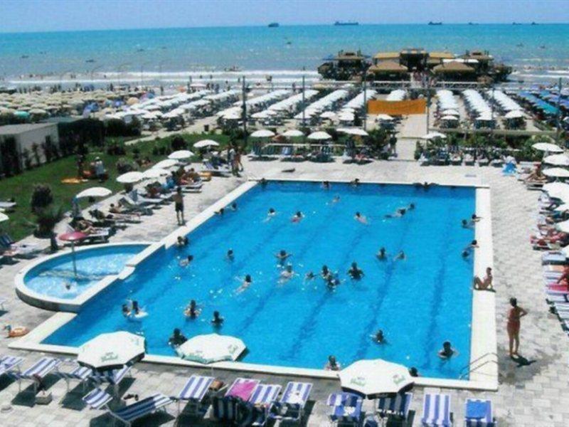Hotel Leonardo Škalngur Buitenkant foto