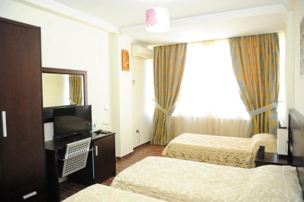 Hotel Leonardo Škalngur Buitenkant foto